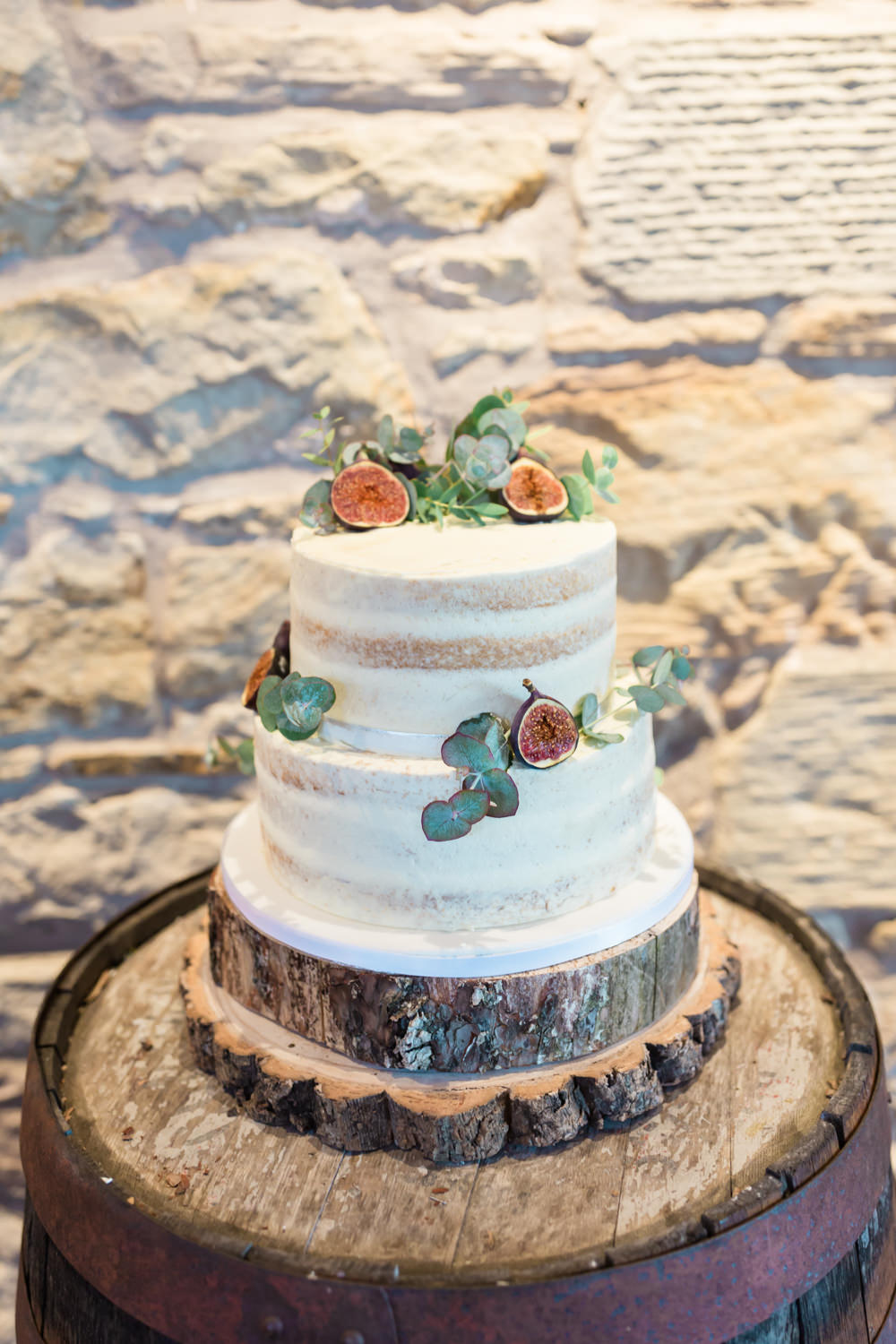 Semi Naked Cake Log Stand Doxford Barns Wedding Lara Frost Photography