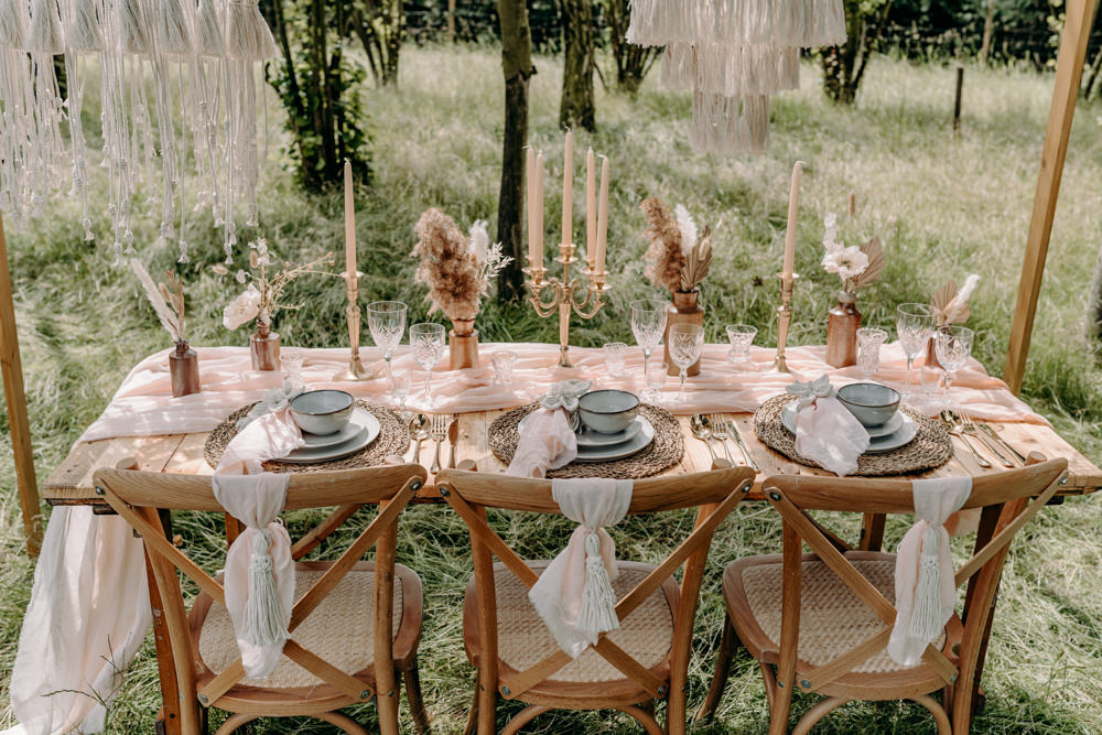 Table Tablescape Decor Candles Dried Flowers Boho Bohemian Macram Lampshades Sustainable Wedding Ideas EKR Pictures