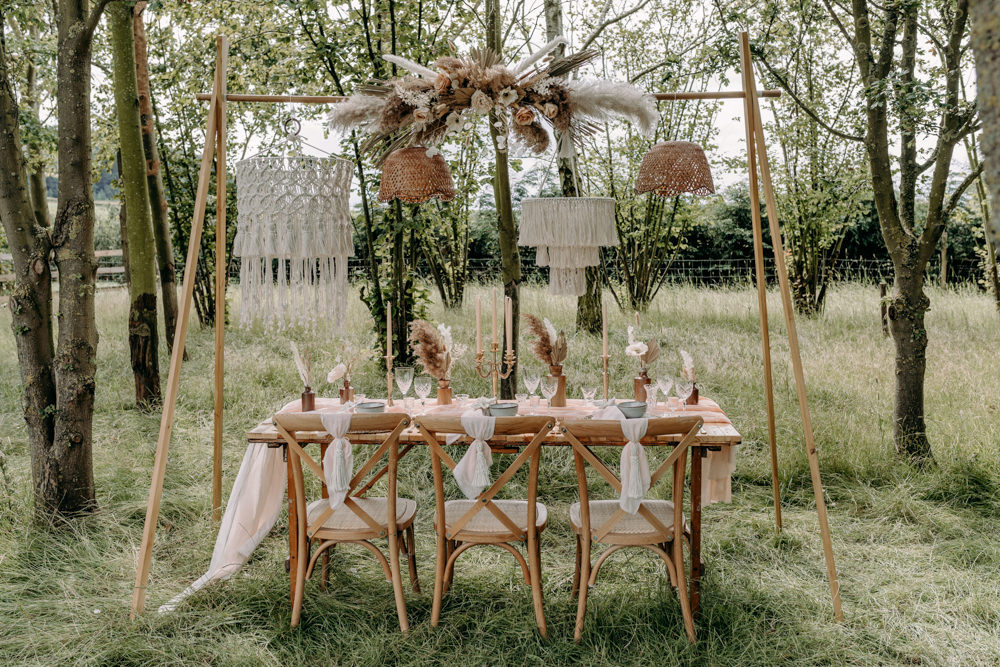 Wedding Themes EKR Pictures
