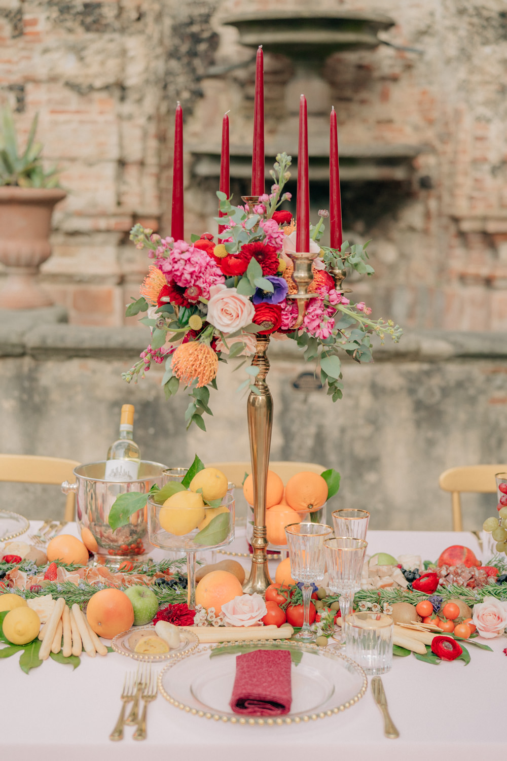 Tablescape Table Decor Red Gold Candelabra Fruit Tuscan Wedding Ideas Giuseppe Giovannelli