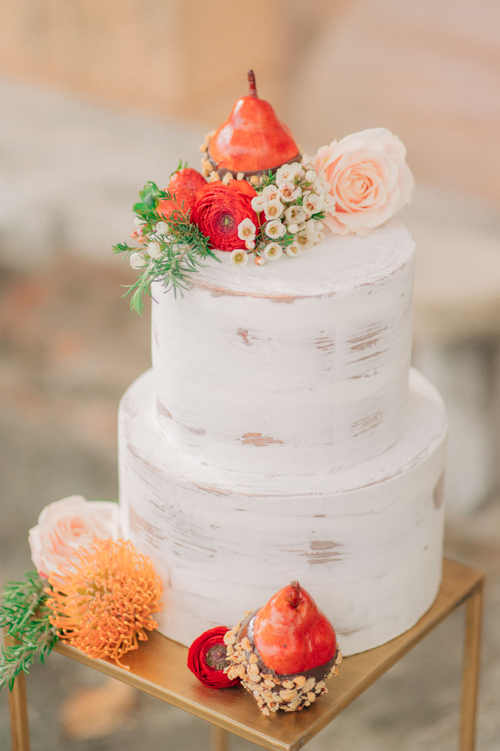 Buttercream Cake Semi Naked Flowers Tuscan Wedding Ideas Giuseppe Giovannelli