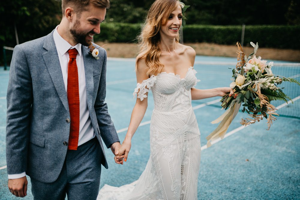 Choose Wedding Photographer