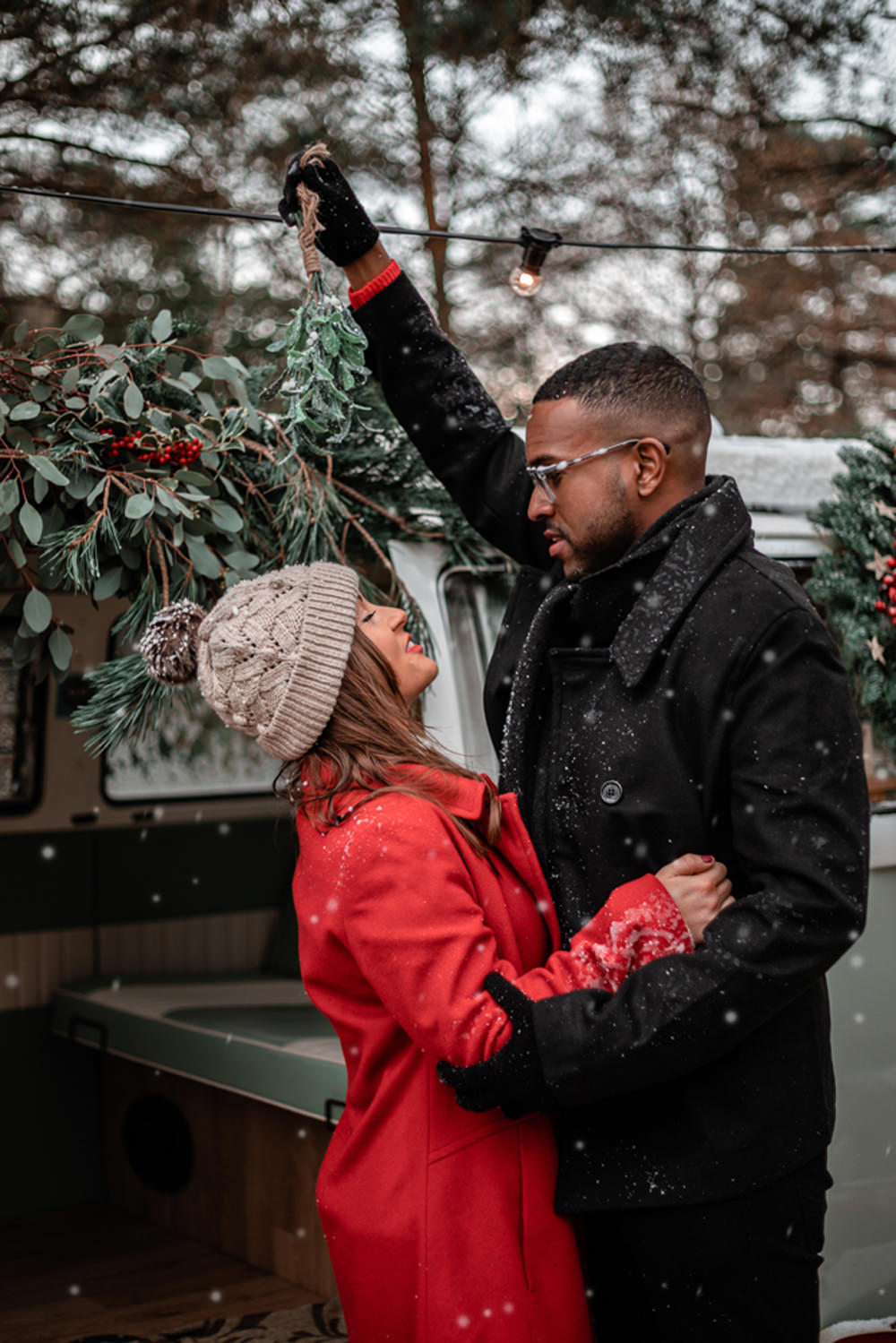 Mistletoe Christmas Engagement Avalon Photography