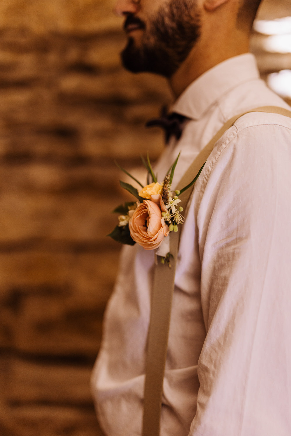 Buttonhole Flowers Groom Natural Wedding Ideas Frame Of Love