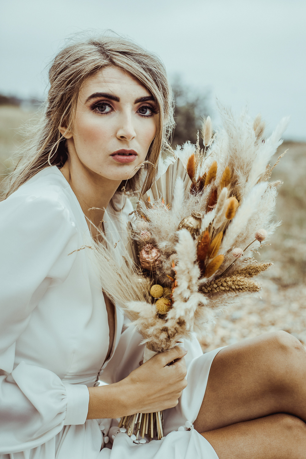 Bride Bridal Bouquet Flowers Pampas Grass Dried Flowers Rust Wedding Inspiration Golden Hare Wedding Photography