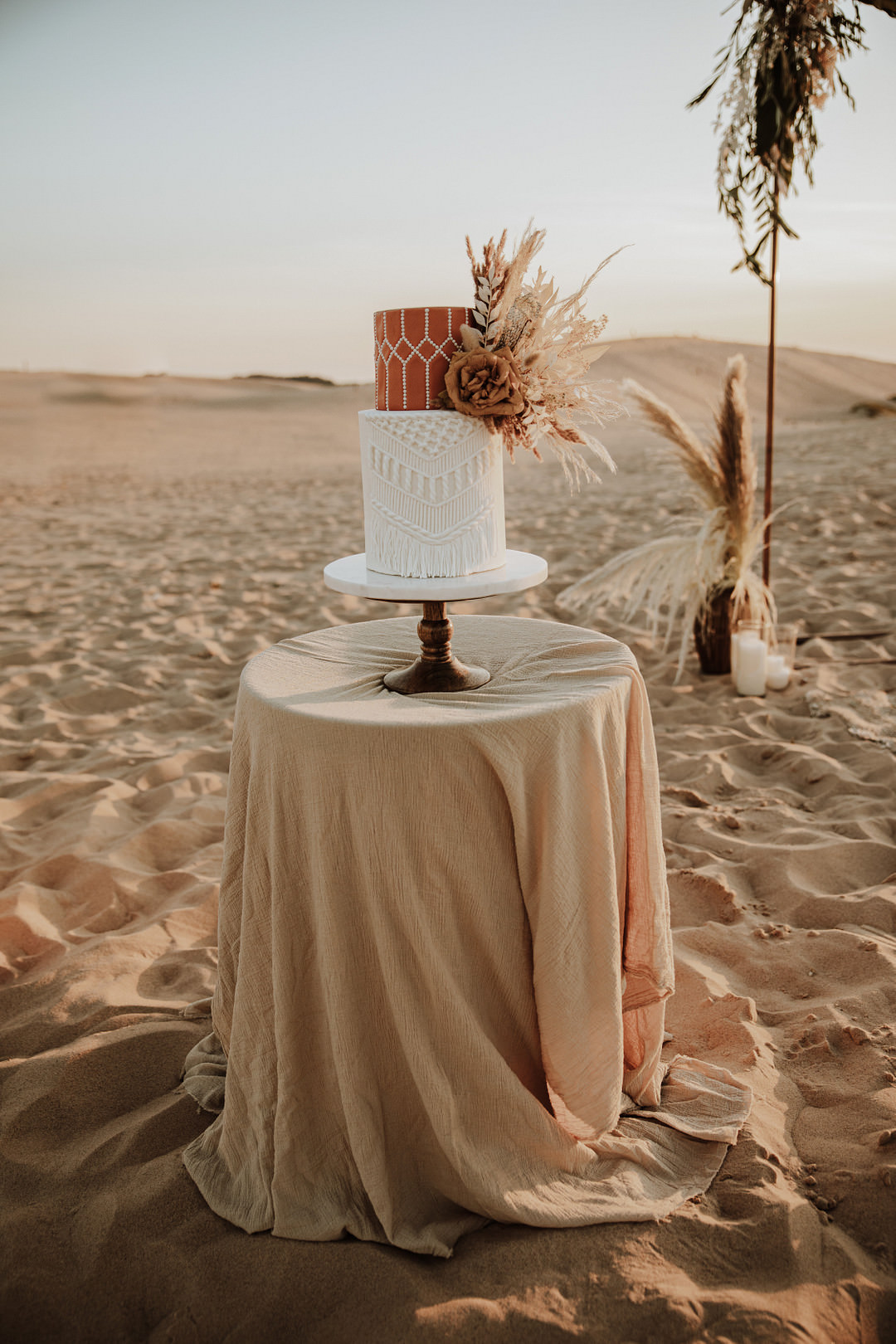 Cake Macrame Boho Rust Orange Dried Flowers Sand Dunes Wedding Photos By Gayle