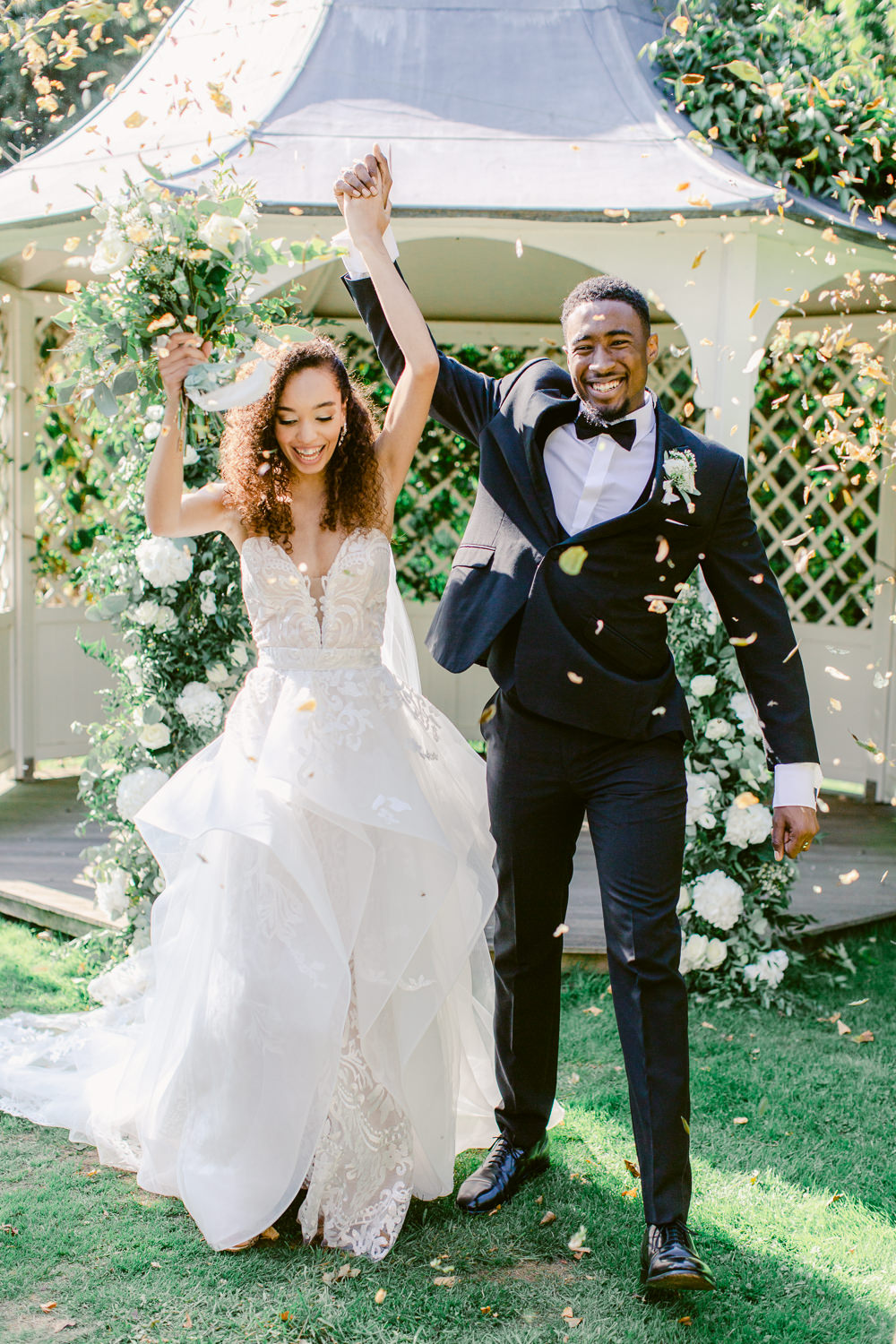 Stately Home Wedding Whitney Lloyd Photography Confetti Throw