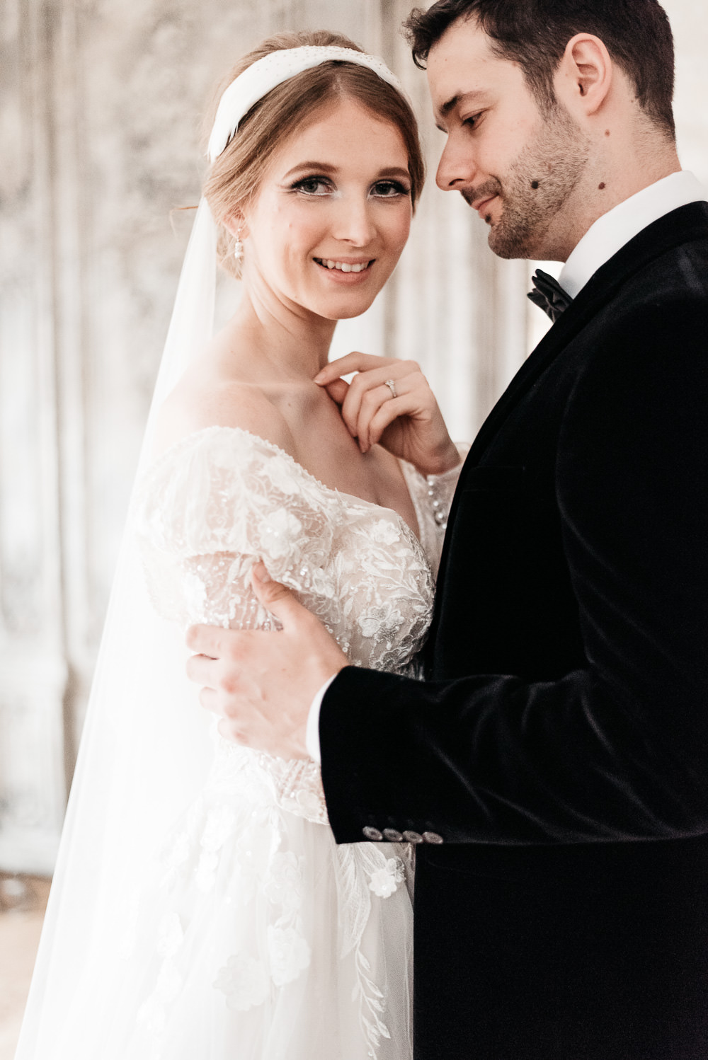 Headband Veil Bride Bridal Accessory Swan Lake Wedding Ideas Salsabil Morrison