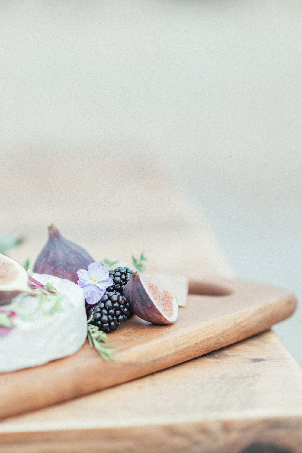 UK Destination Wedding Hannah McClune Photography Cheese Board Food Platter