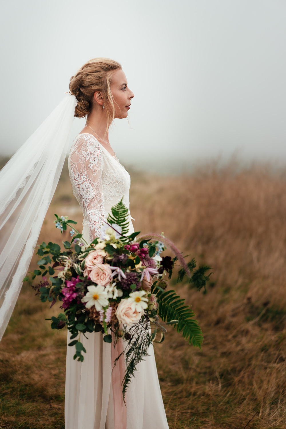 Bouquet Flowers Bride Bridal Nigella Cosmos Rose Eucalyptus Hydrangea Covid Real Wedding Holly Bobbins Wedding Photographer