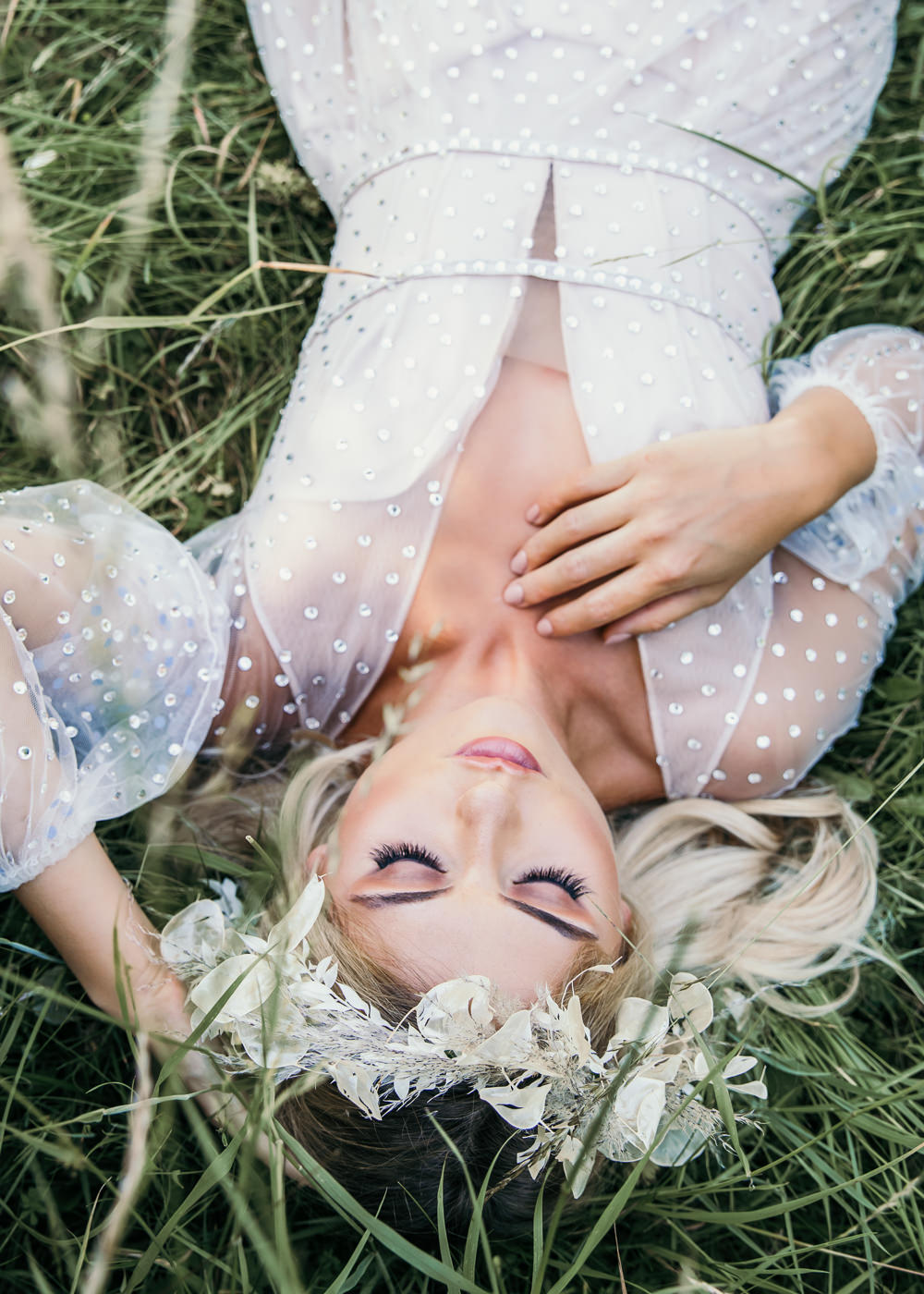 Flower Crown Bride Bridal Make Up Earthy Boho Wedding Natalie Hamilton Photography
