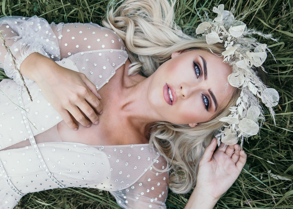 Flower Crown Bride Bridal Make Up Earthy Boho Wedding Natalie Hamilton Photography