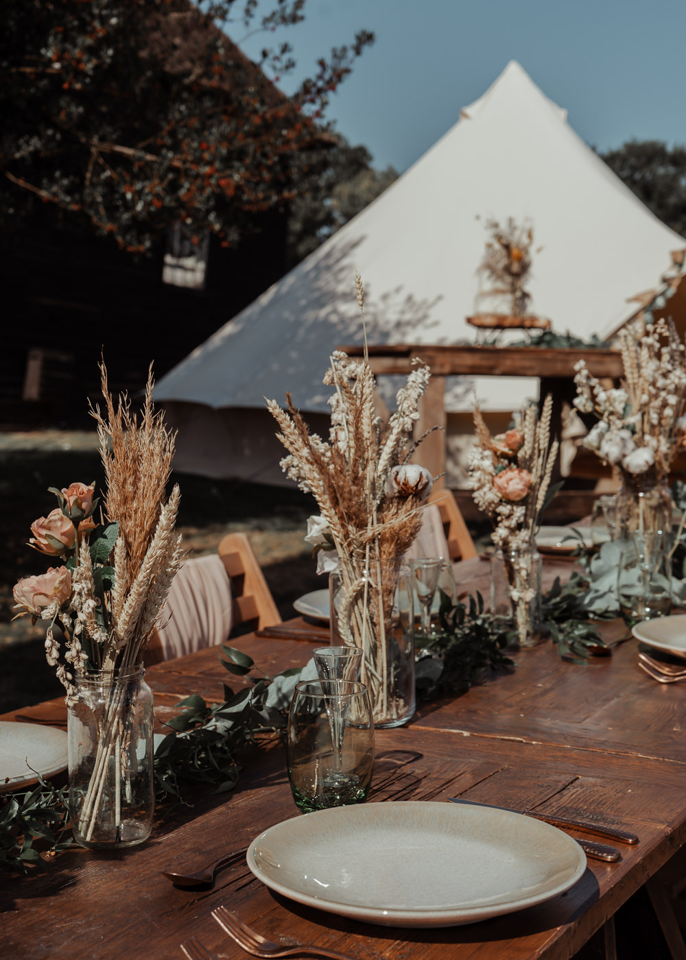 Centrepiece Flowers Dried Flowers Grass Rose Decor Intimate Wedding Ideas Imogen Eve Photography
