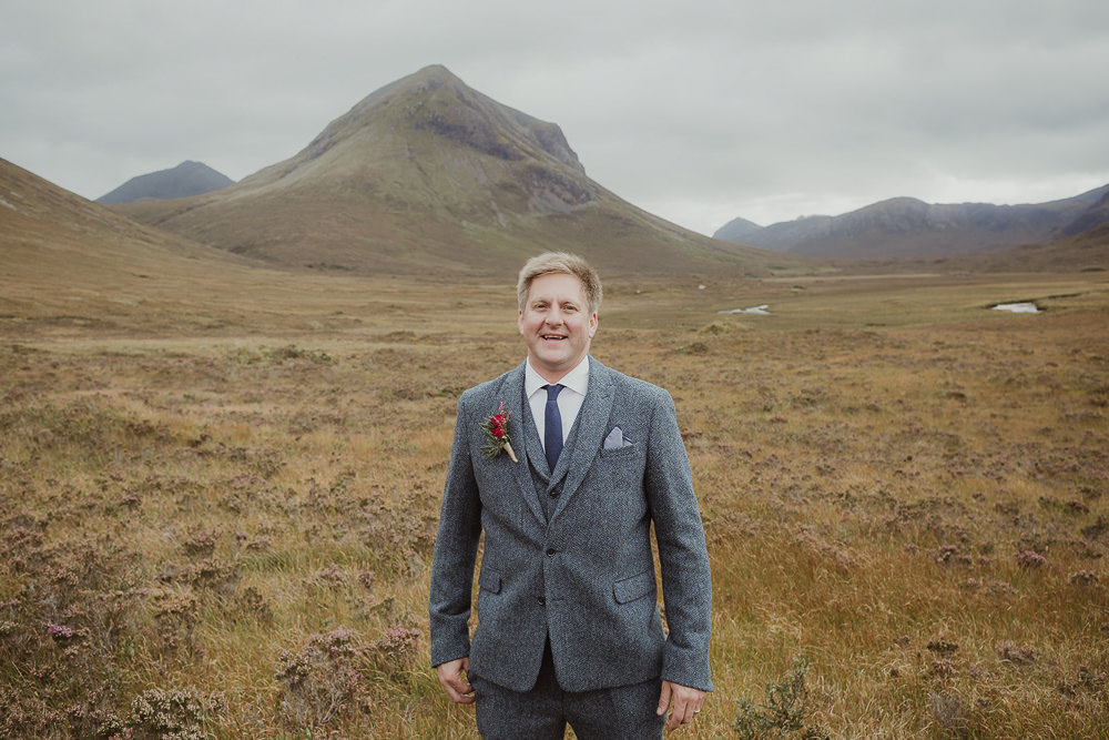 Groom Grey Tweed Suit Isle Of Skye Elopement Maureen Du Preez