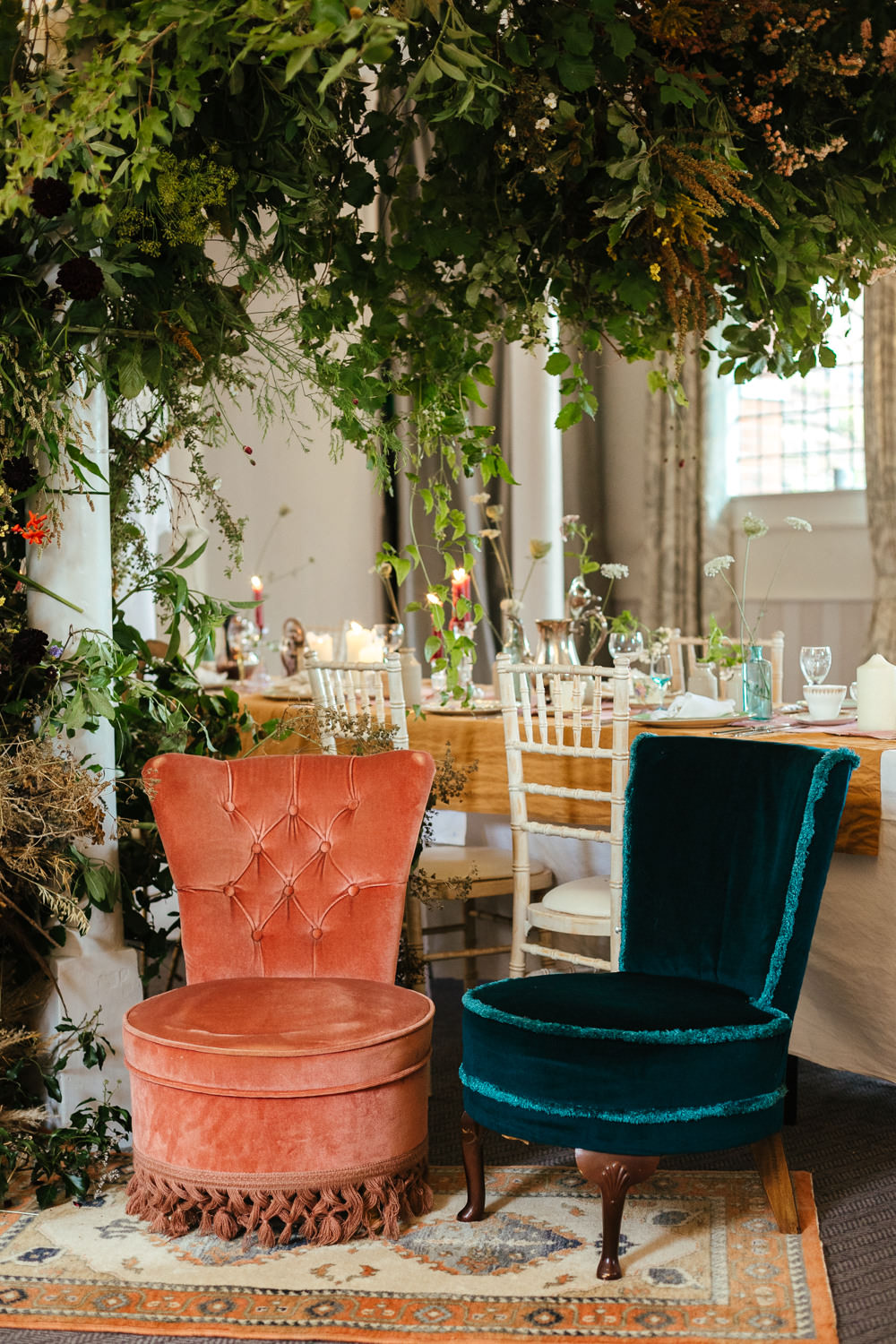 Velvet Vintage Chairs Old English Wedding Eneka Stewart