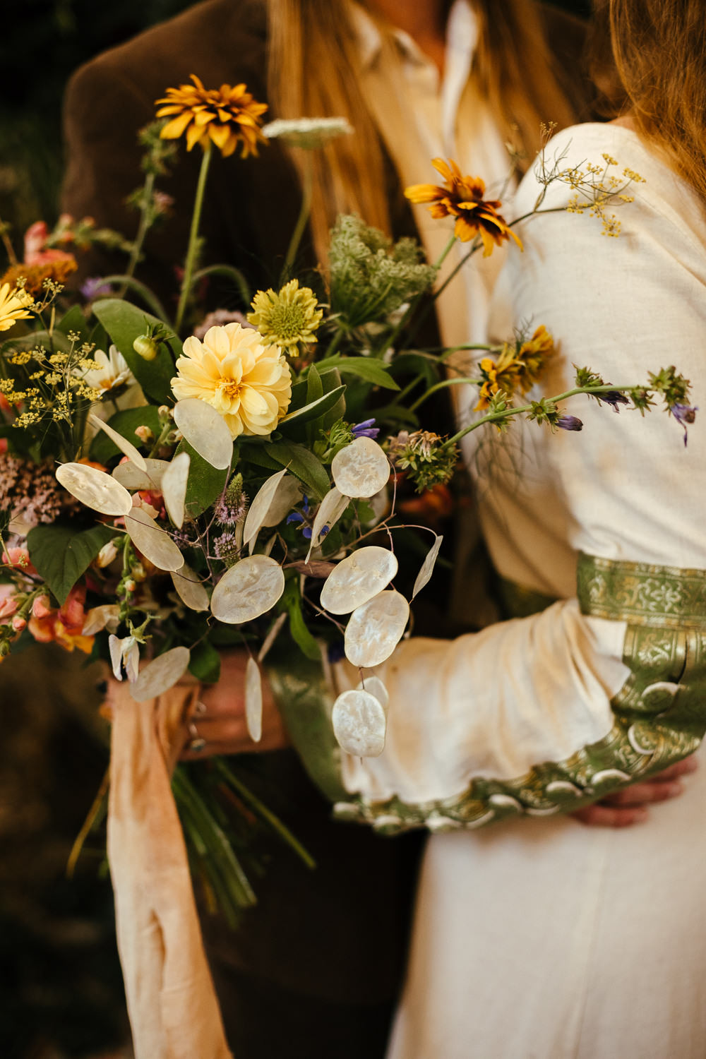 Bouquet Flowers Bride Bridal Natural Wild Ribbon Old English Wedding Eneka Stewart