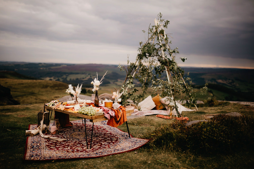 Peak District Elopement Fly On The Wall Photography Naked Tipi Backdrop Greenery Foliage