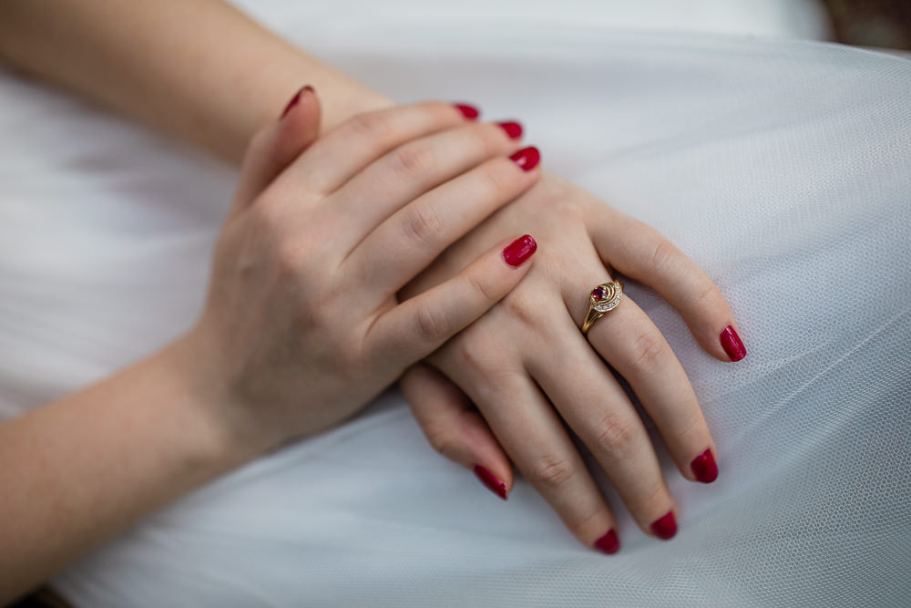 Engagement Ring Non Traditional Wedding Ideas Becky Wright