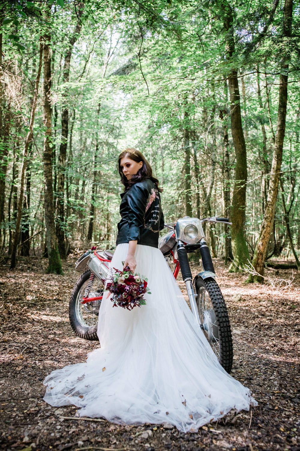 Non Traditional Wedding Ideas Becky Wright