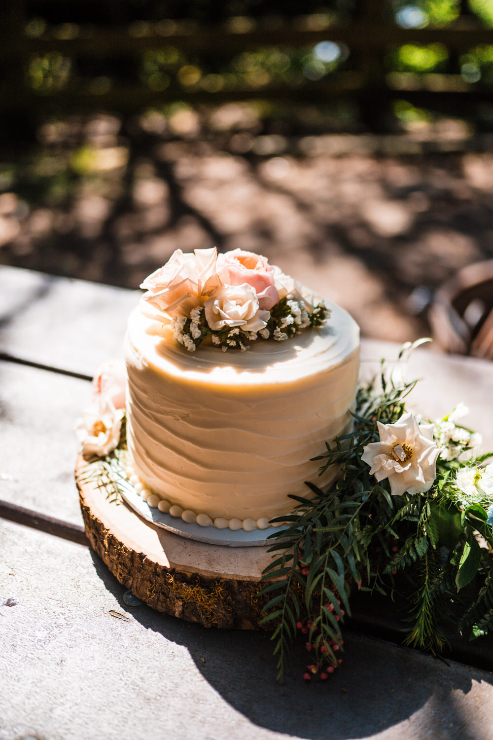 Buttercream Cake Flower Topper Olympic National Park Elopement The Foxes Photography
