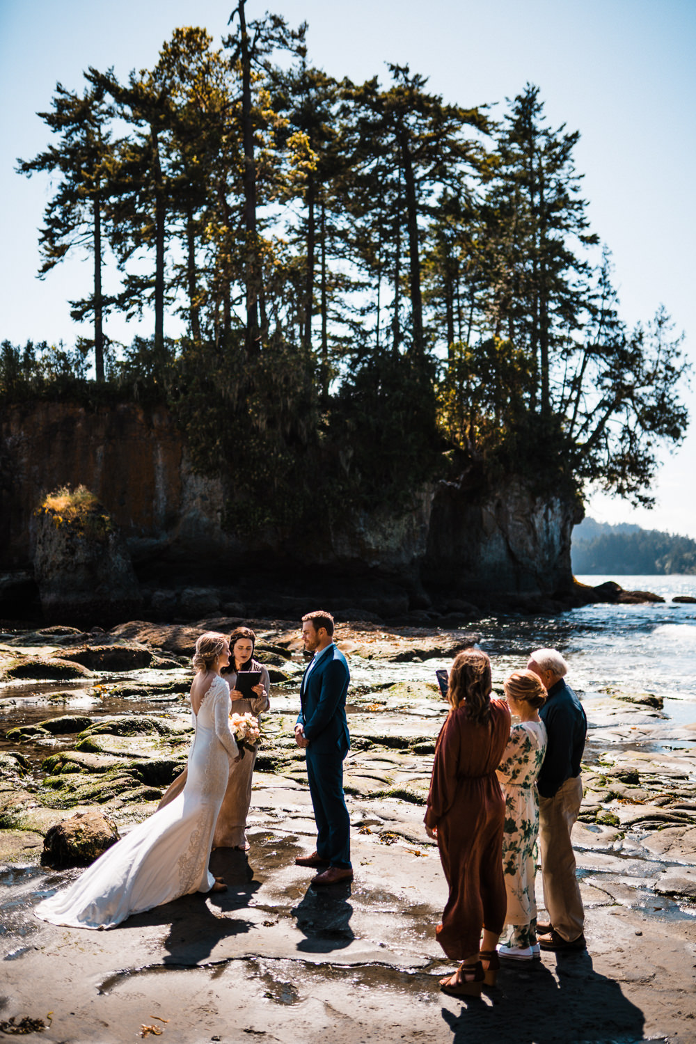 Outdoor Ceremony Micro Intimate Small Olympic National Park Elopement The Foxes Photography