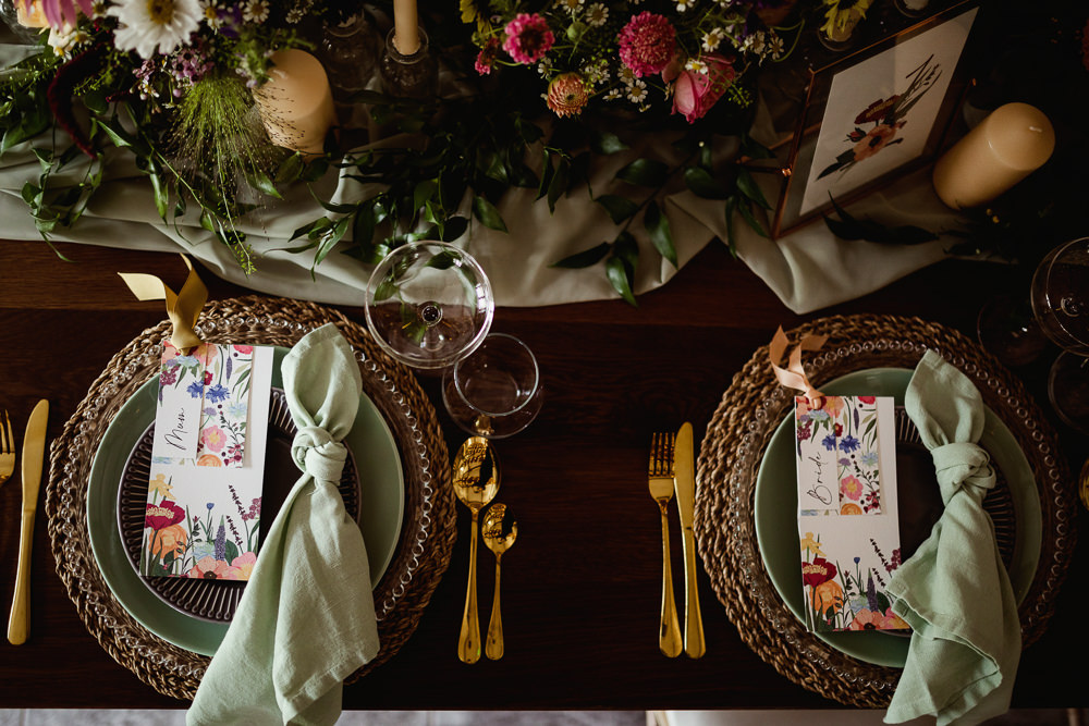 Place Setting Table Decor Green Napkin Floral Sheffield Manor Lodge Wedding Fly On The Wall Photography