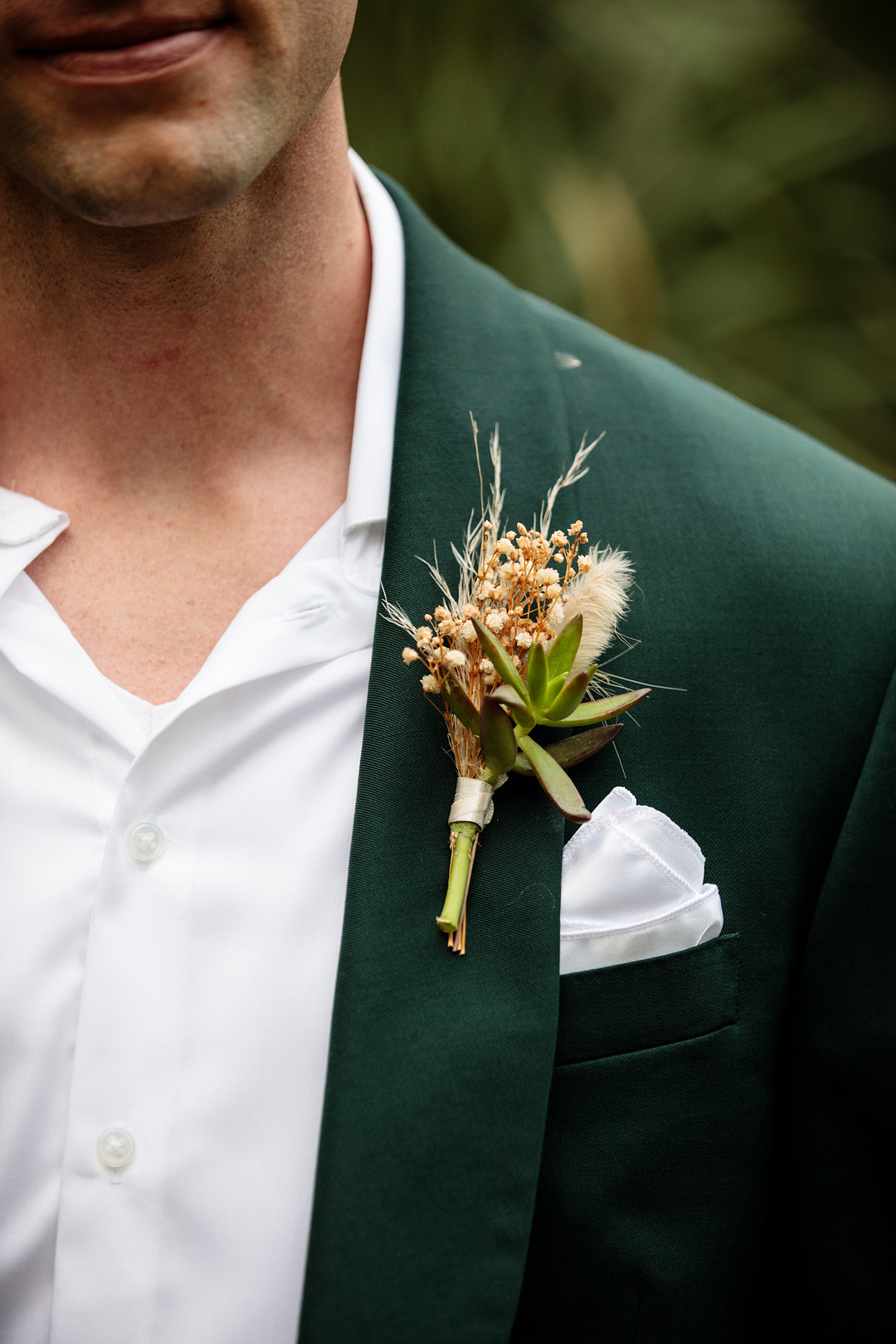 Acre Baja Wedding Anna Gomes Photo Groom Buttonhole Flowers