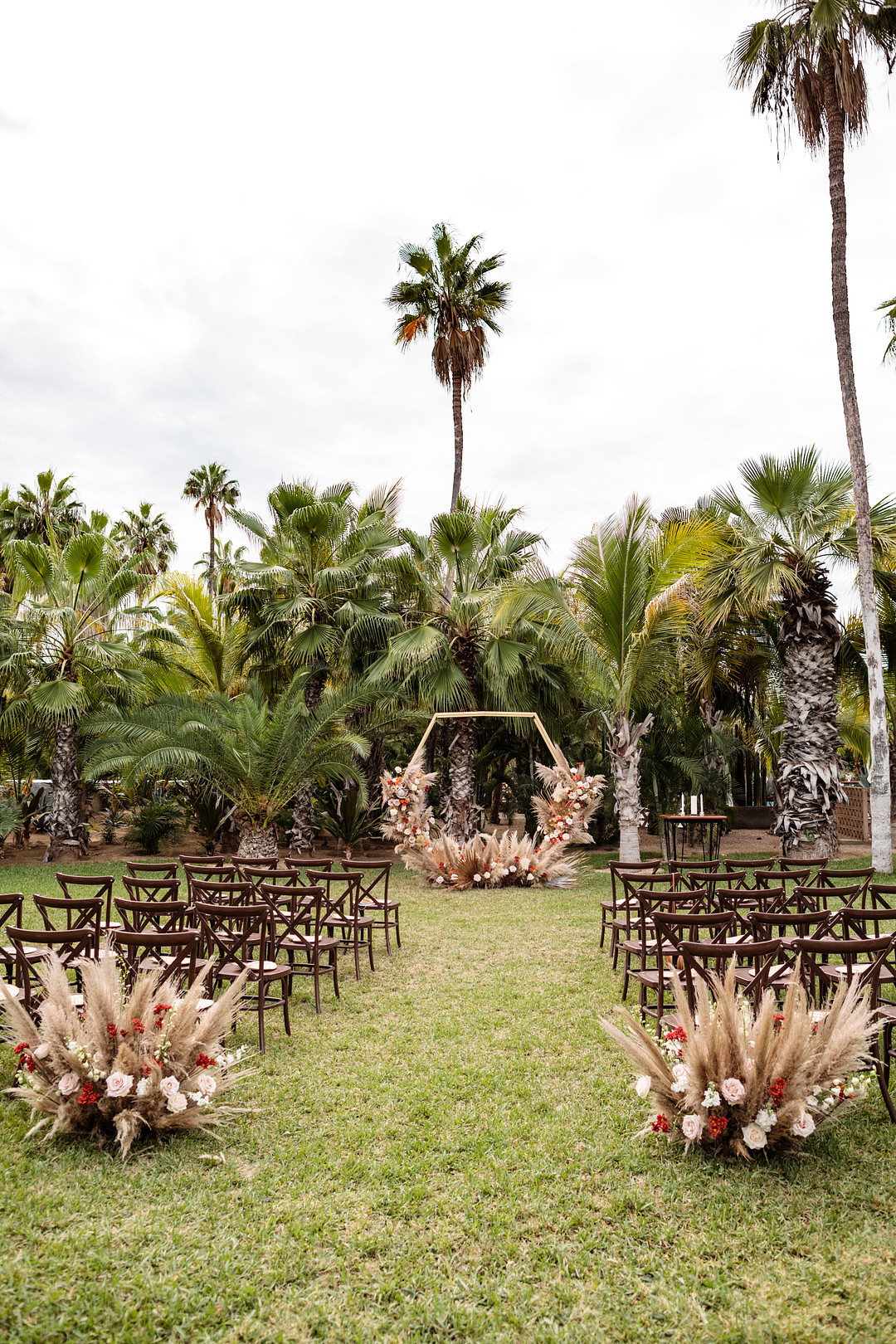 Acre Baja Wedding Anna Gomes Photo Hexagon Flower Arch Ceremony Aisle Pampas Grass