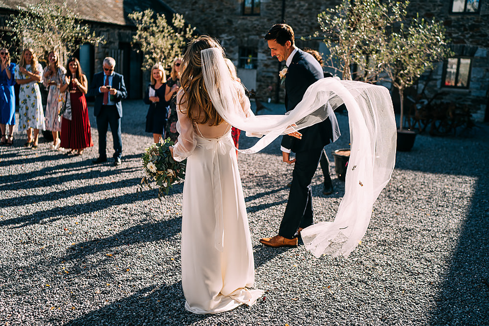 Dress Gown Bride Bridal Veil Andrea Hawkes Anran Wedding Albert Palmer Photography