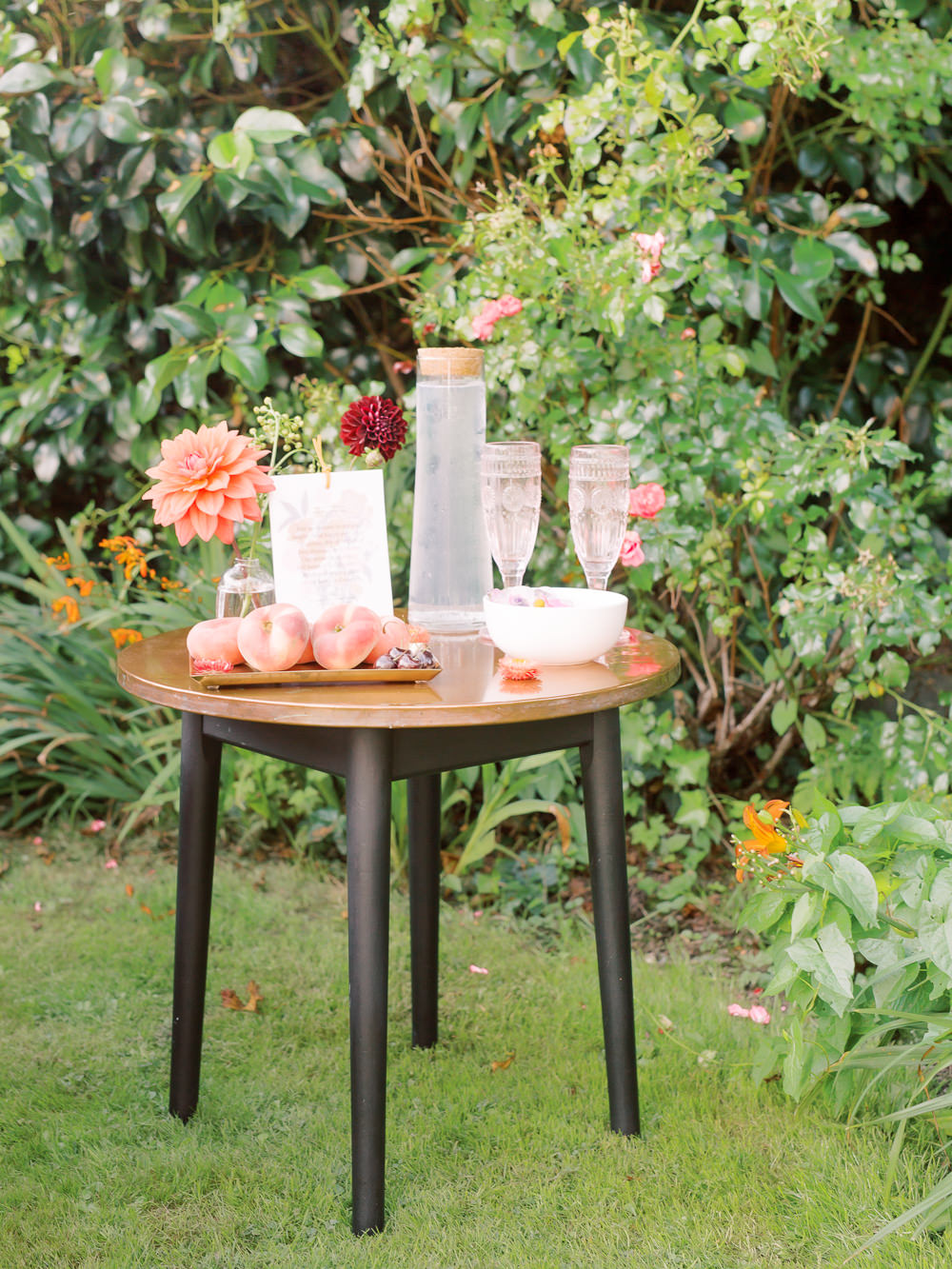 Drinks Cocktails Garden Picnic Wedding Heledd Roberts Photography