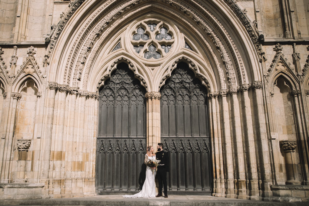 Midweek Weddings Lauren Elliott Photography