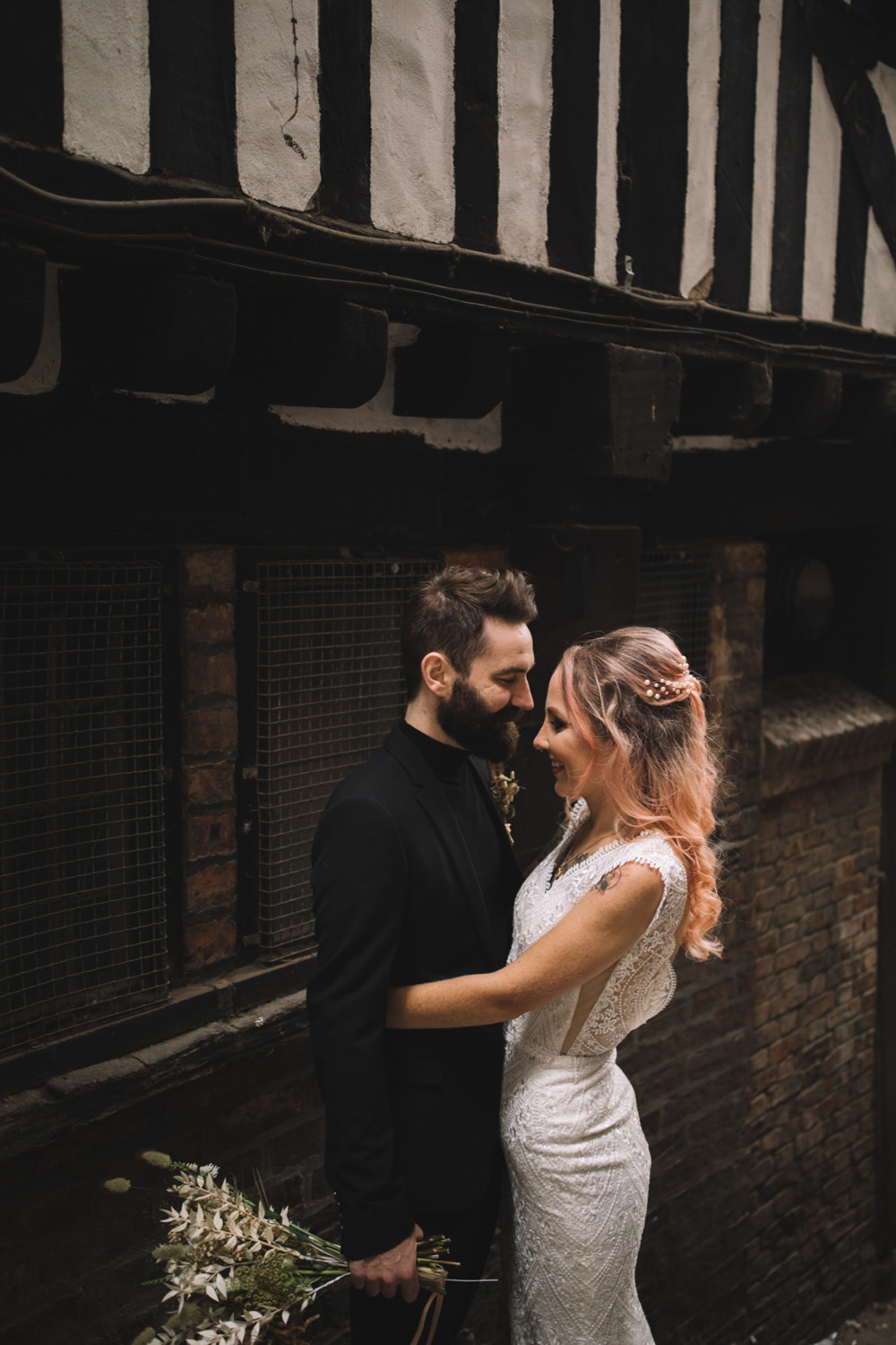 Midweek Weddings Lauren Elliott Photography