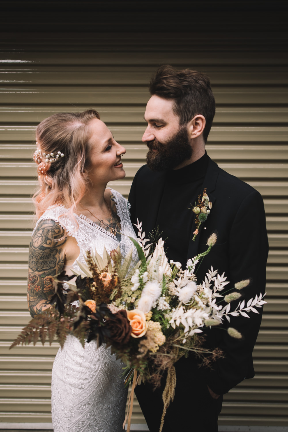 Midweek Weddings Lauren Elliott Photography