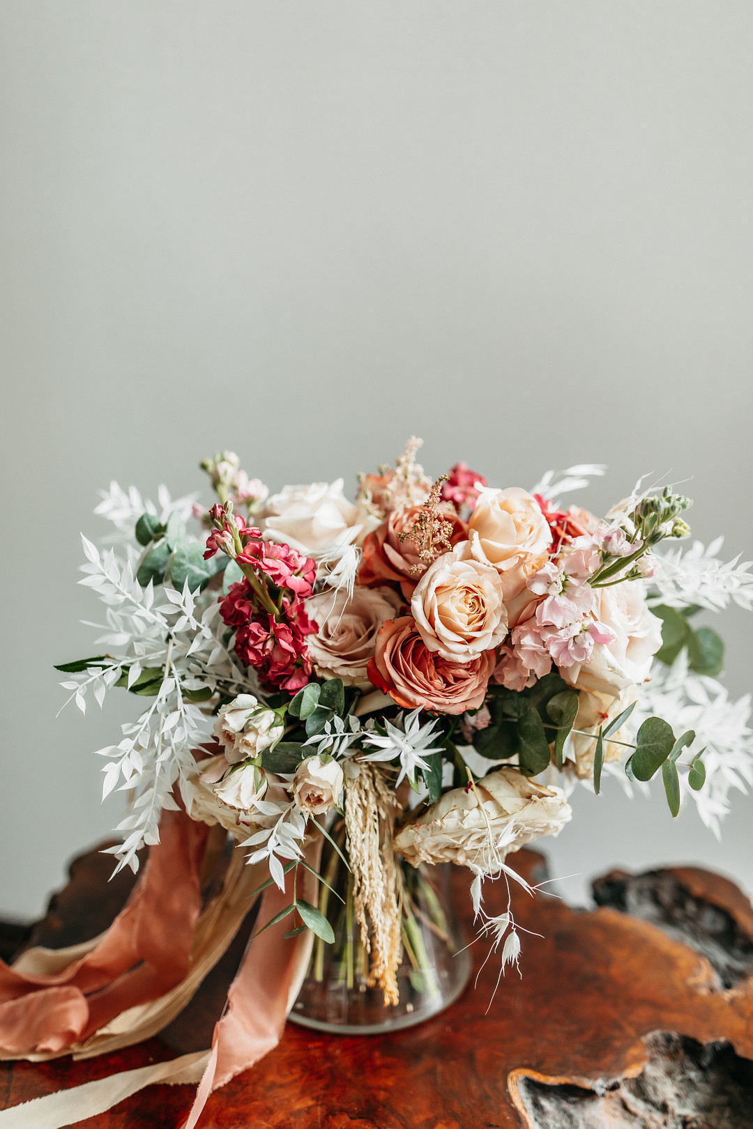 Bouquet Flowers Bride Bridal Blush Coral Rose Ribbon Modern City Wedding Ideas Alisa Nicholle Co