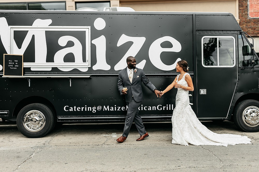 Modern City Wedding Ideas Alisa Nicholle Co