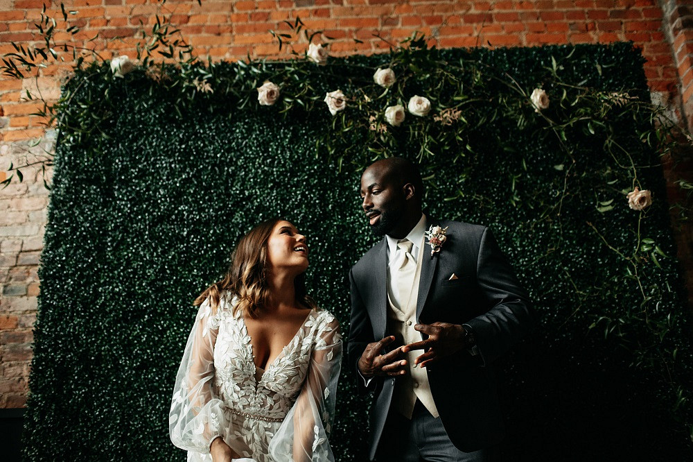 Photo Booth Backdrop Modern City Wedding Ideas Alisa Nicholle Co