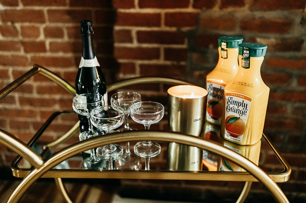Drinks Cocktails Modern City Wedding Ideas Alisa Nicholle Co