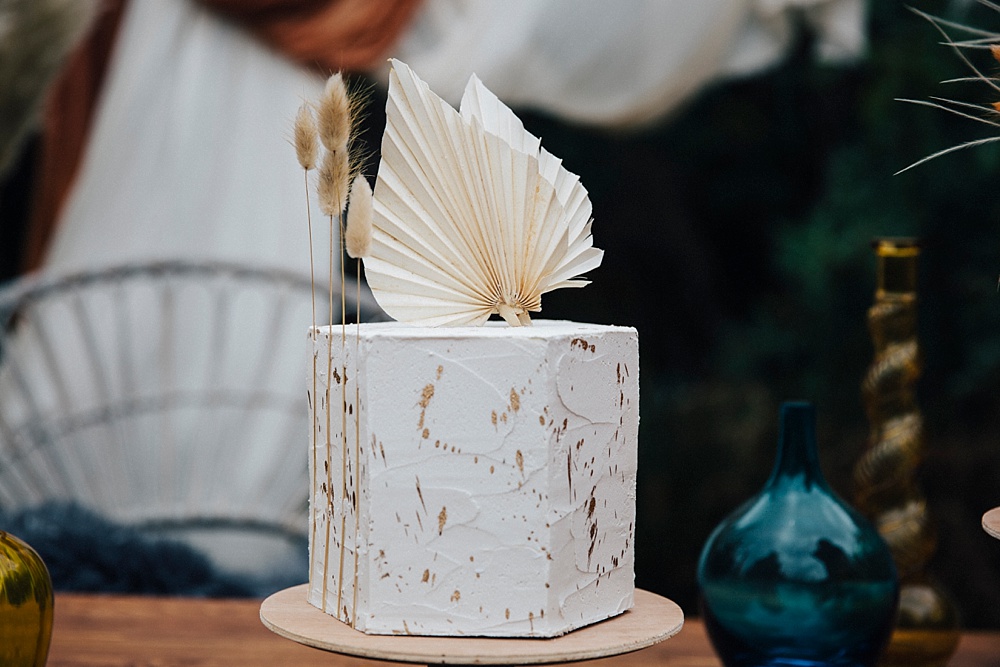 Cake Dried Palm Mustard Yellow Wedding Ideas Paola de Paola