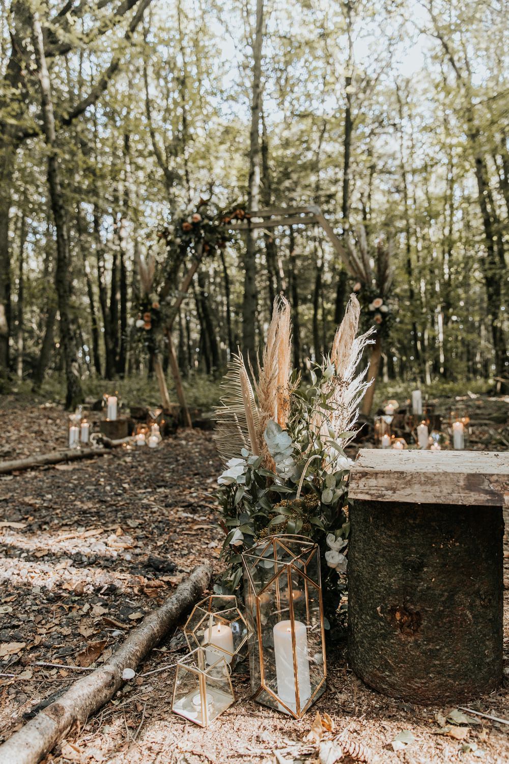 Sage Green Wedding Ideas Amy Cutliffe Photography Flower Arrangement Pampas Grass Decor