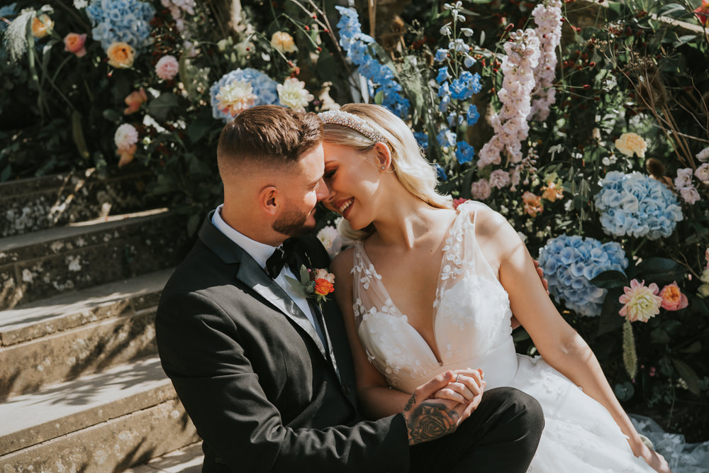 Stylish Floral Wedding Poppy Carter Portraits