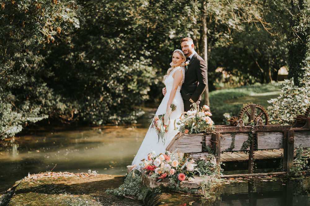 Stylish Floral Wedding Poppy Carter Portraits