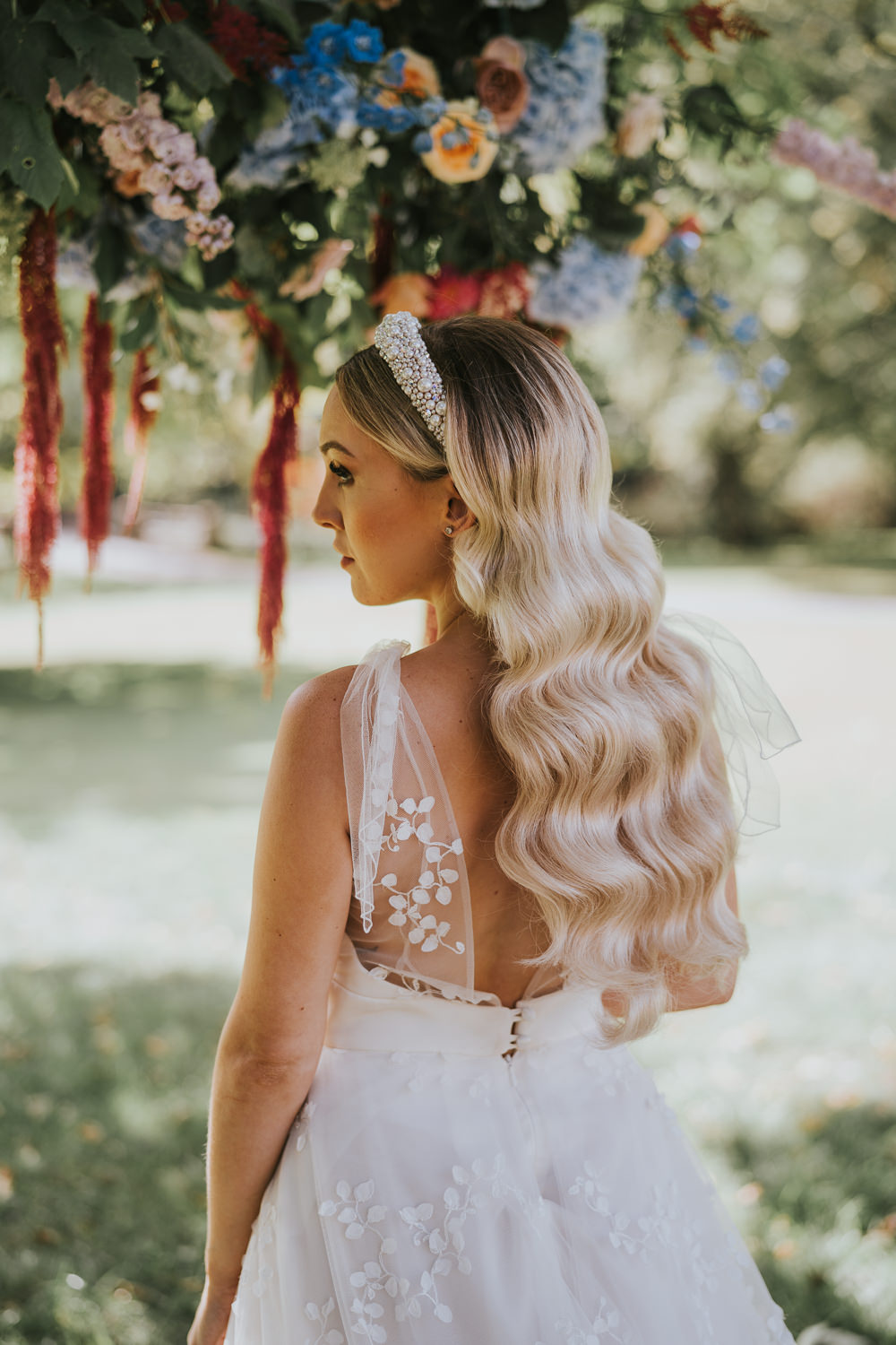 Stylish Floral Wedding Poppy Carter Portraits Bride Bridal Hair Style Waves