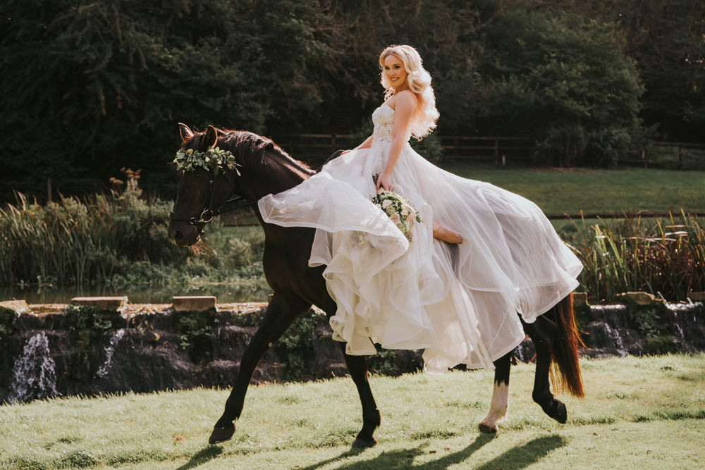 Stylish Floral Wedding Poppy Carter Portraits