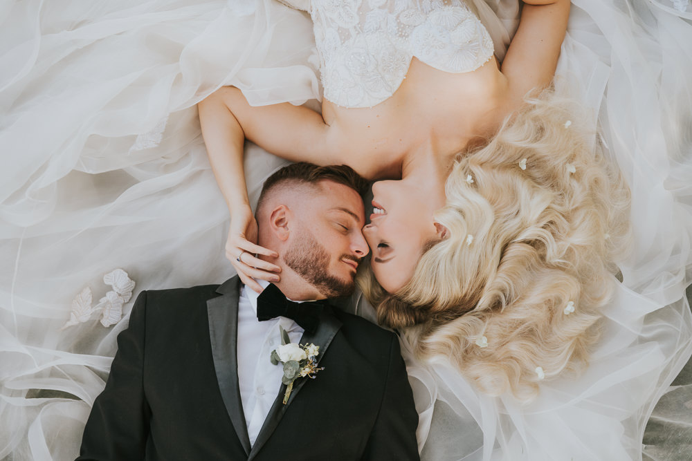 Stylish Floral Wedding Poppy Carter Portraits