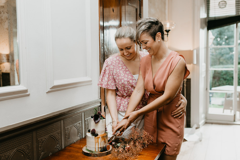 Minimal Wedding Photos From Sophie