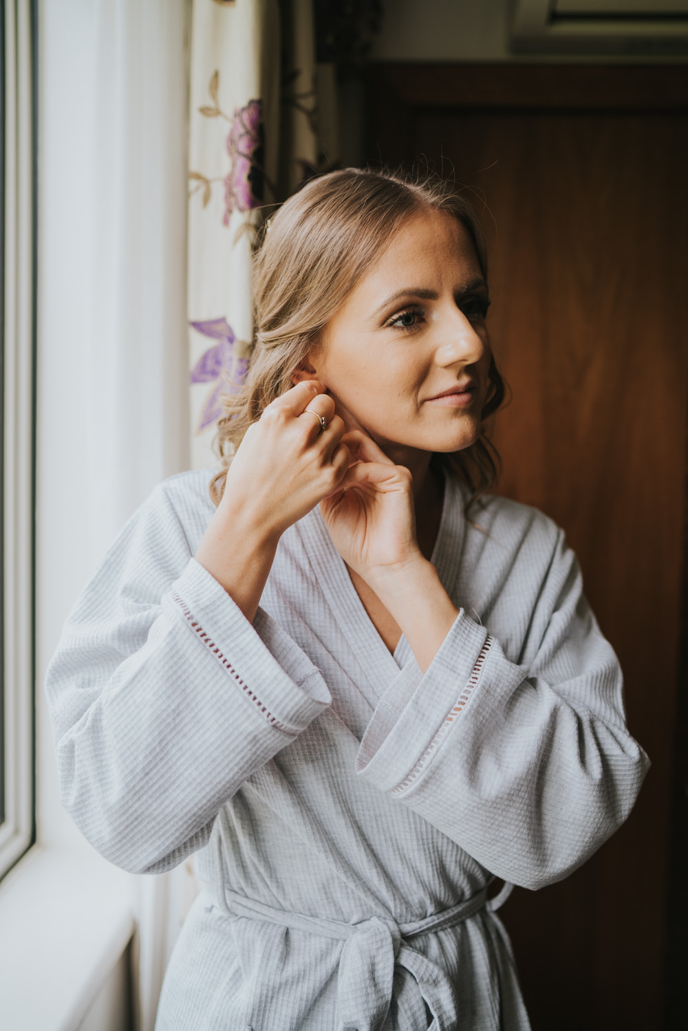 Bride Bridal Hair Make Up Noke Hotel Wedding Grace Elizabeth