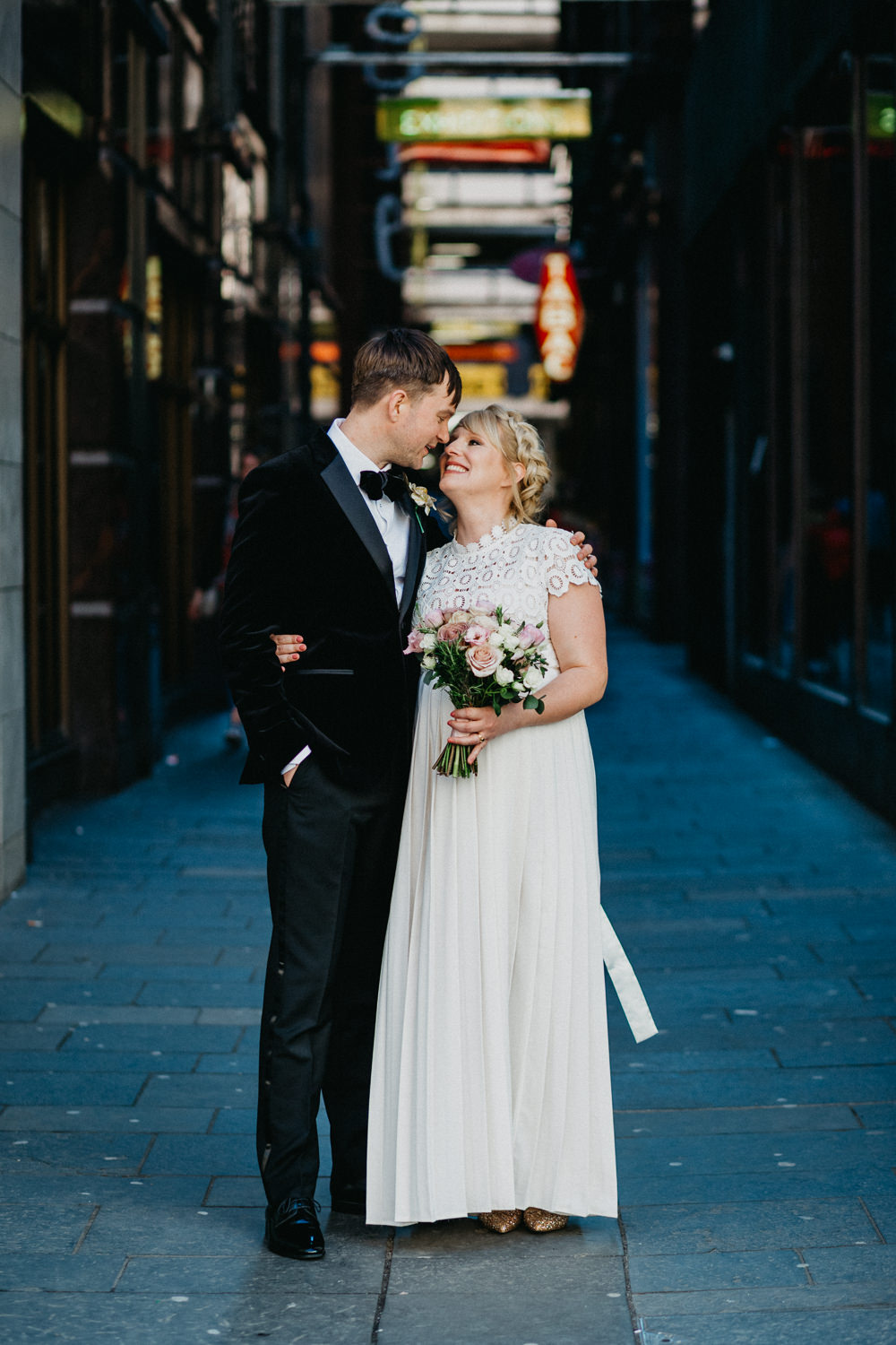 29 Glasgow Wedding Firefly and Embers