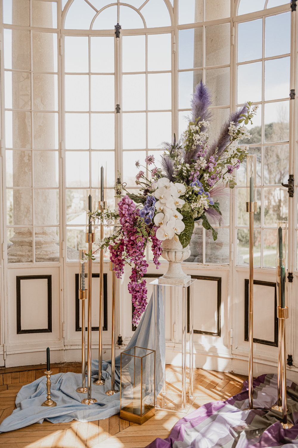 Flower Installation Ceremony Backdrop Candles Bridgerton Wedding Ideas Cleya Asulon
