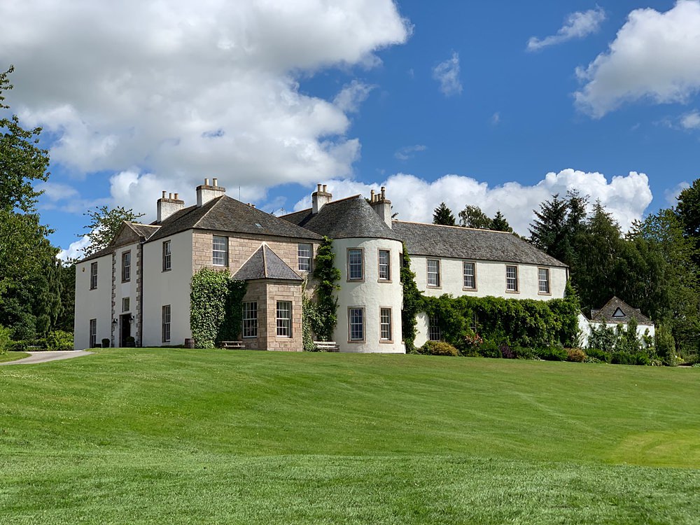 Aberdeenshire Wedding Venue - Logie Country House