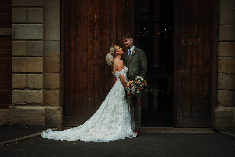 Dark Wedding Ideas Esther Louise Triffitt Photography